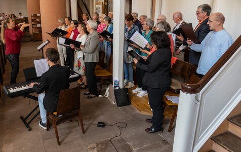 Der Ökumenische Chor braucht Verstärkung